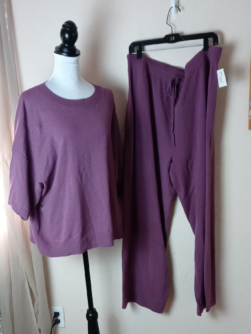 NWT Terra & Sky Two-Piece Plus Size Knit Lounge Set in Mauve Plum